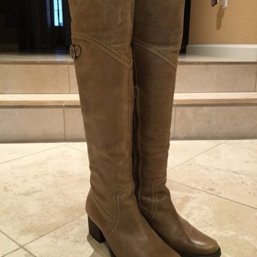 Coconuts by MATISSE Light Brown Sagebrush Leather Tall Riding Boots Size 5.5 M m